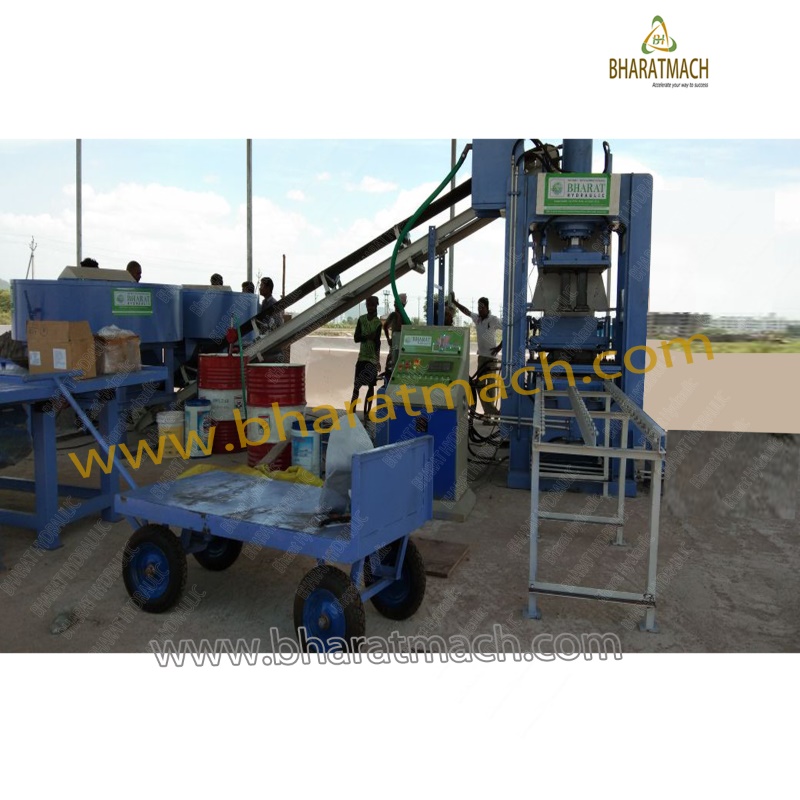 Automatic Solid / Concrete Block Making Machinery